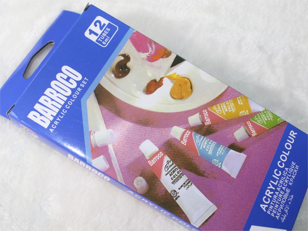 Barroco acrylic paint set packaging on a white background